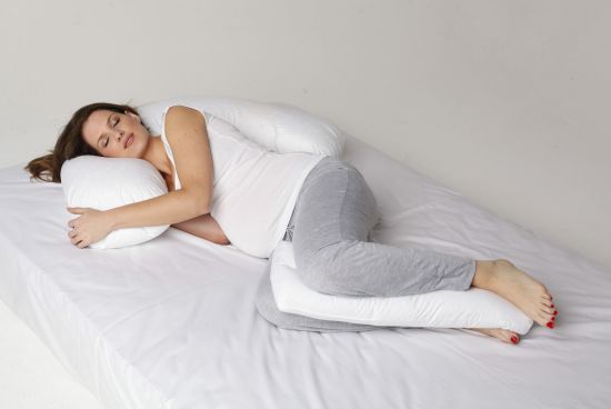 sleep comfortably during pregnancy and positions to avoid