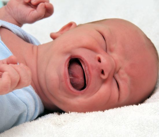 reasons why newborn babies cry